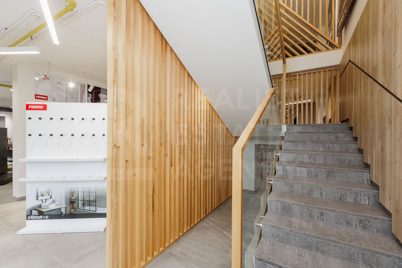 Chirie, spațiu comercial, amplasat în Ungheni, str. Mihai Eminescu - Poză 44