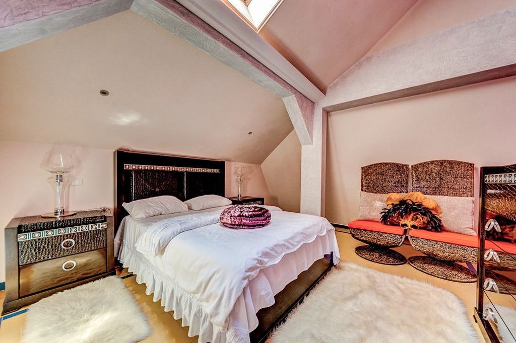 PROPRIETATE CU ENERGIE PURA |  Sanctuarul Eleganței și Rafinamentului - Poză 18