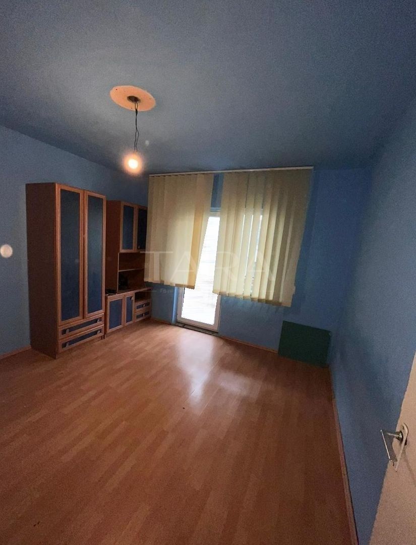 Apartament cu 3 camere de vânzare, in centrul Apahidei. - Poză 4