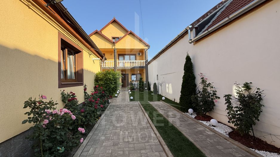 Super oportunitate! Vilă spațioasă pe 3 niveluri + casă separată - Poză 4