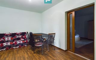 Casă cu 5 camere în Vladimirescu - Poză 16