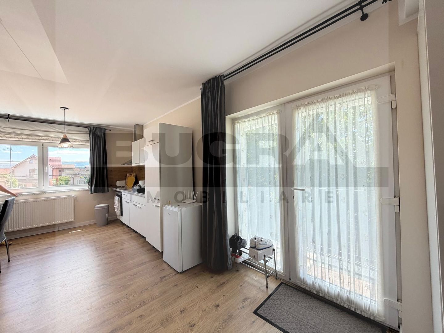 Apartament de 4 camere la casa, 120mp, parcare, zona Emerson - Poză 4