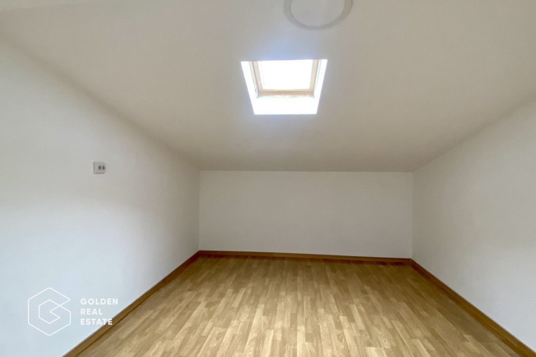 Casă monument istoric, zona Centrală, str. Traian, amenajată - Poză 8