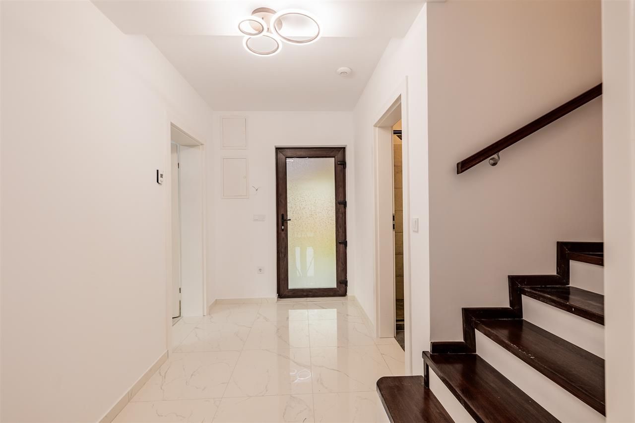 Vila in cartier rezidential, oportunitate personalizare interioare,Halchiu - Poză 26
