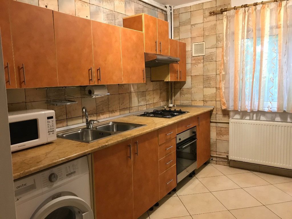Închiriere 3 Camere Vitan Mall,  2 băi, metrou Mihai Bravu - Poză 5