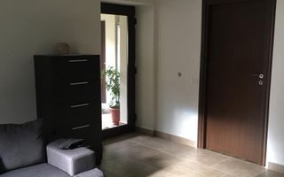 Apartament la casa zona Centrala - Poză 3