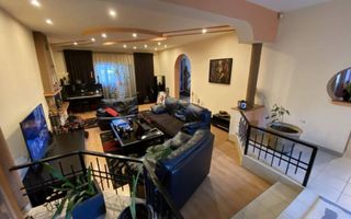 🏡 Casa individuala. Mobilata si utilata. Piscina exterioara.✨ - Poză 5