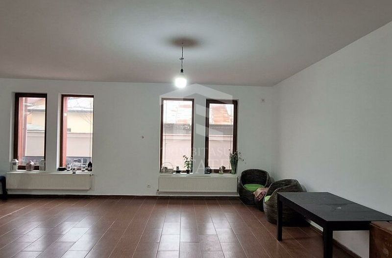 Spatiu comercial Modern in Vila Bld. Pipera str. Drumul Negru - Poză 5