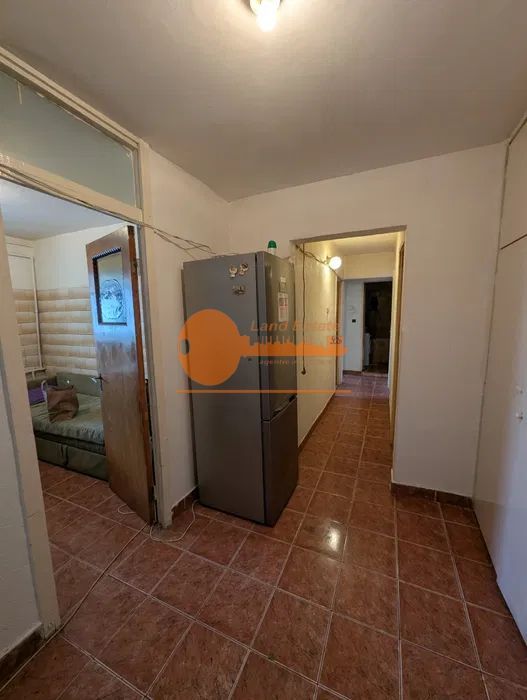 3 camere Drumul Taberei-Bloc Reabilitat - Poză 1