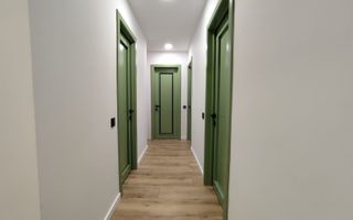 Apartament cu 3 camere decomandate, Cetate, M-uri, finisat modern - Poză 4