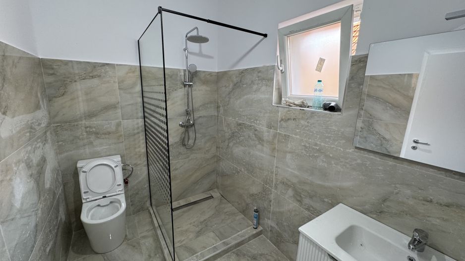 1/2 Duplex Parter Sanmihaiu Roman ,3 Camere,2 Bai,Toate Utilitatile - Poză 7