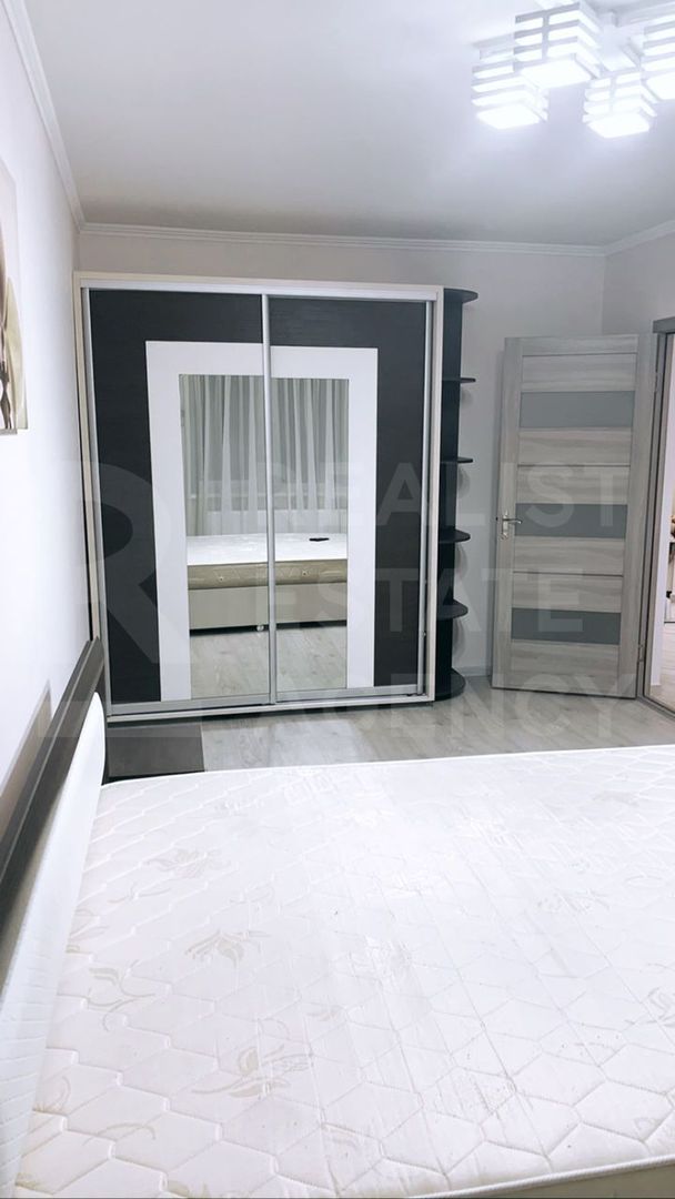 Chirie, apartament, 3 camere, str. Alba Iulia, Buiucani - Poză 2