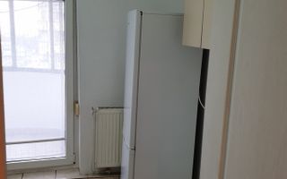 Crângași – Inchiriere apartament 3 camere decomandat, vedere la șosea - Poză 7