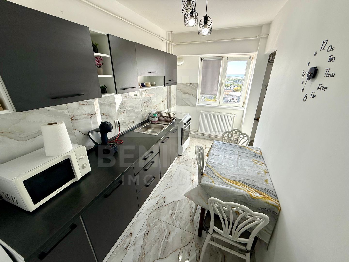 2 decomandate - centrala proprie - AC - mobilat - utilat - Rovine - Poză 5