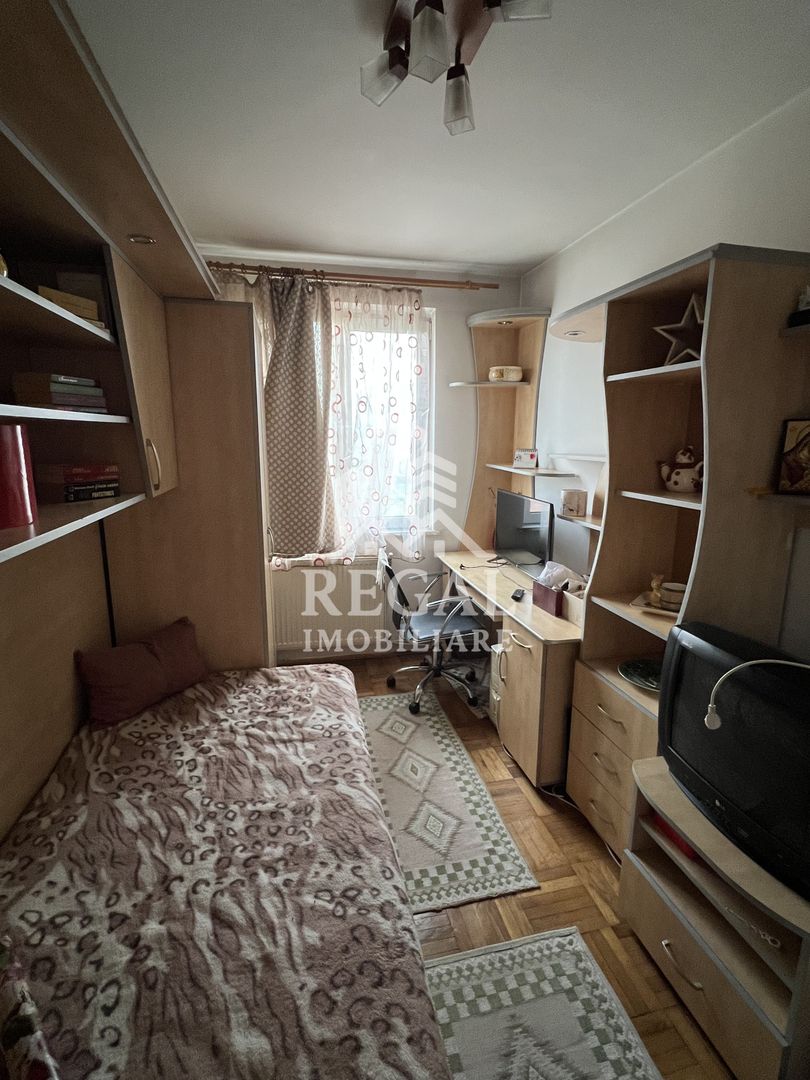 Apartament 3 camere de vânzare – Micro 4 | Decomandat | 57 mp - Poză 9