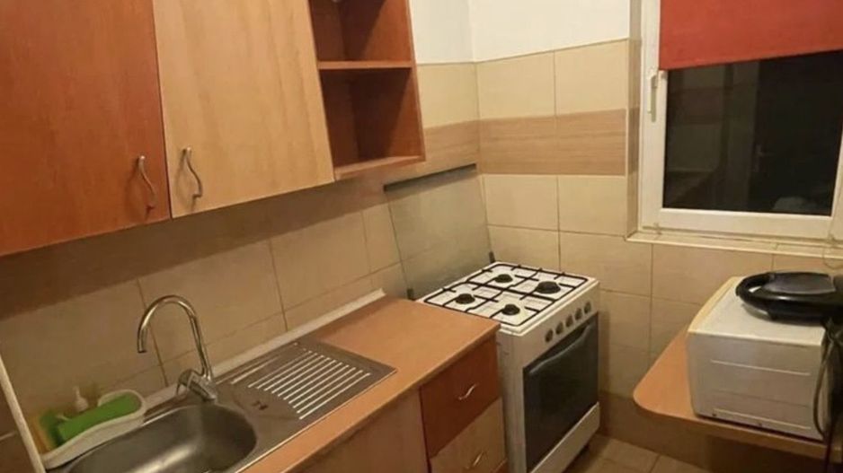 Garsoniera gata de mutare 2 minute metrou Lujerului - Poză 4