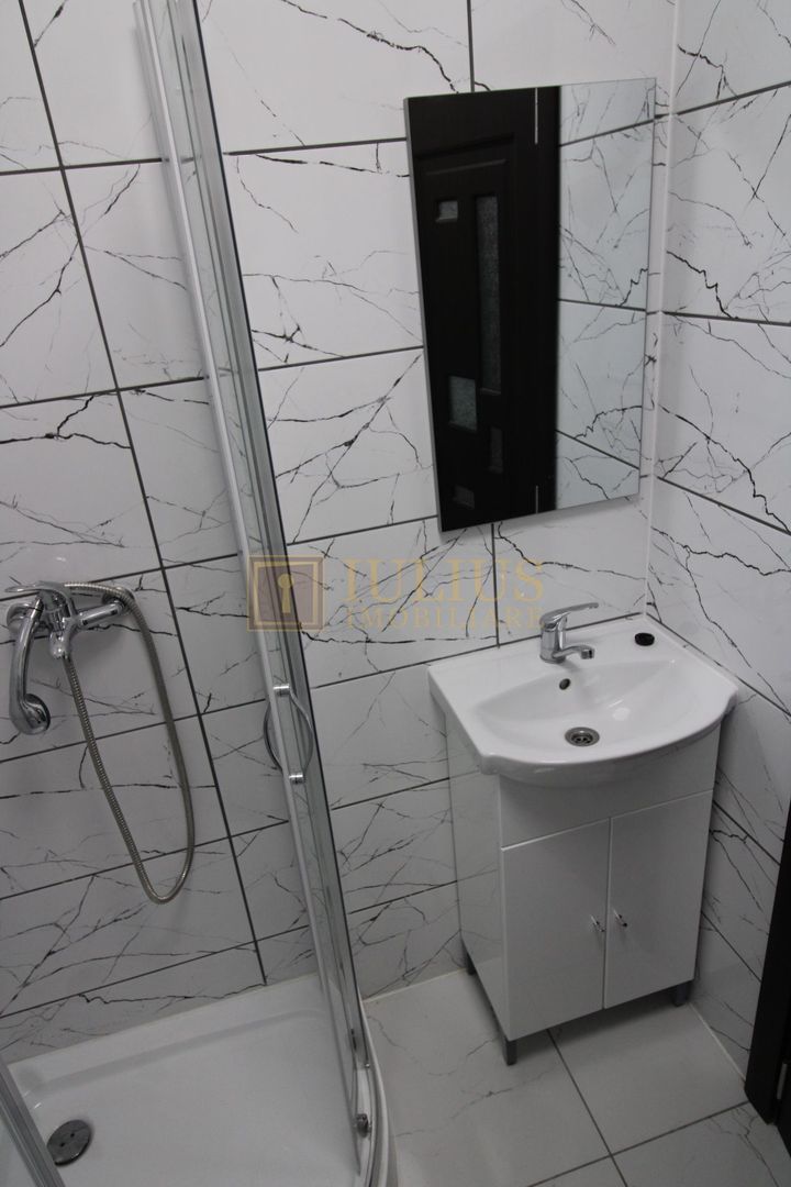 la 3-5 minute de Spitalul Judetean, Complex, centrala proprie, renovat recent - Poză 6