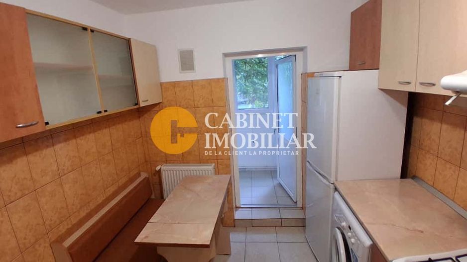 Apartament 2 camere DECOMANDAT, bloc 1982, Zona Tatarasi, Iasi - Poză 3