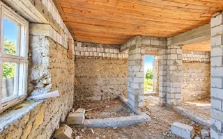 CASĂ GENEROASĂ CU 3 CAMERE – 90 m² | 17 ARI| ANENII NOI - Poză 14