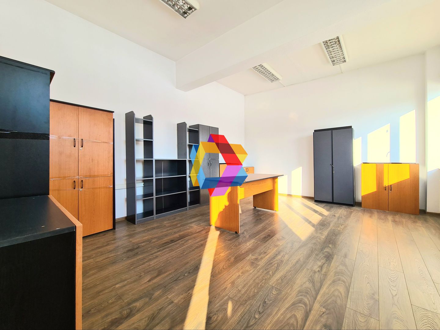 Spatiu birouri de închiriat Brasov - 80 mp # plus-imo.ro - Poză 1