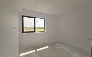 Vila individuala-280m de Lidl-760mp teren-beci-pod-gazon - Poză 4