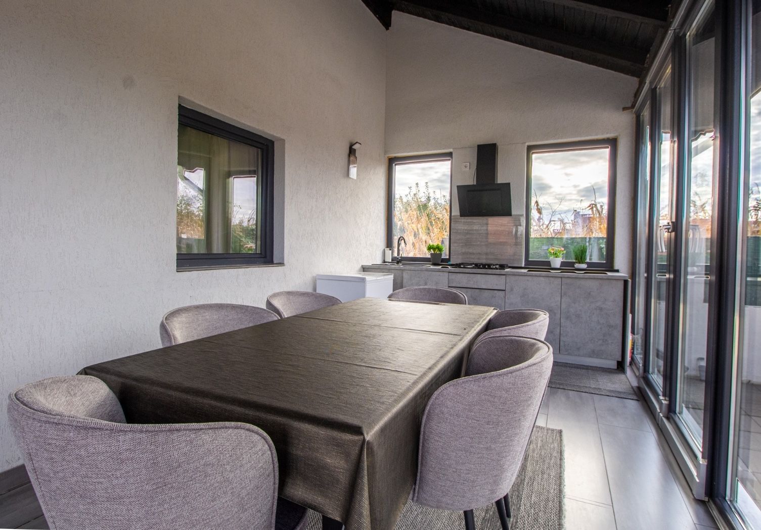 Propunem spre vanzare Casa individuală 4 camere LUX  Stupini - Poză 7