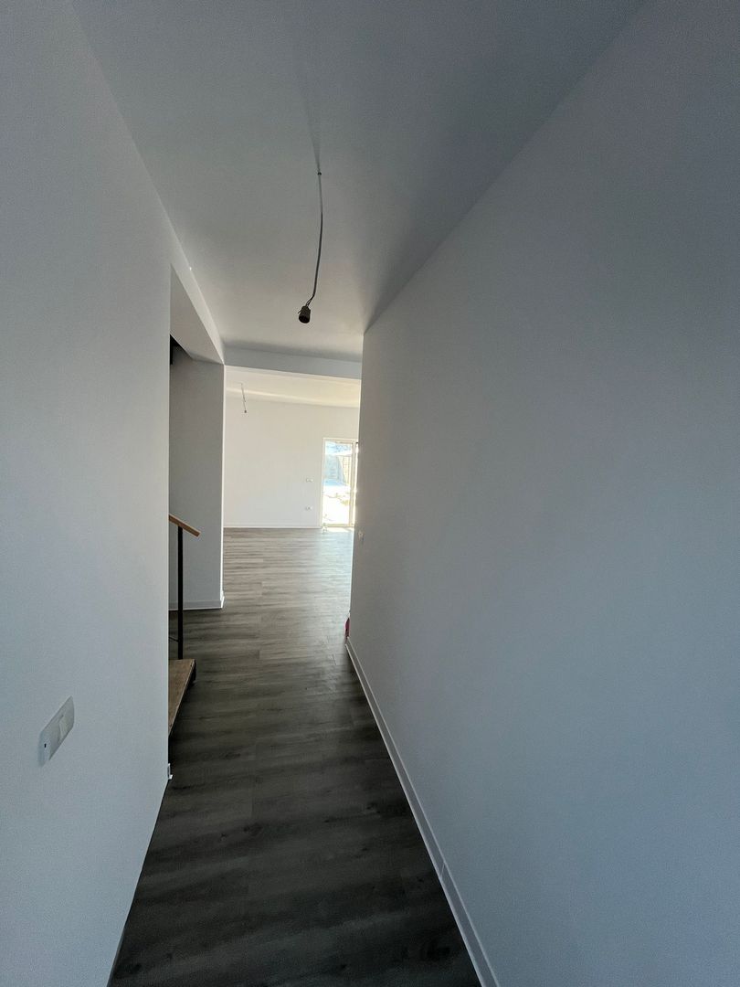 UTVIN , 4 CAMERE, DUPLEX - Poză 3
