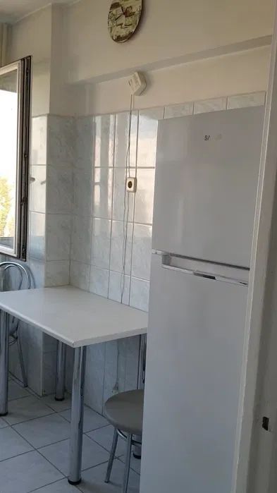 Apartament 2 camere Drumul Taberei metrou Favorit - Poză 8