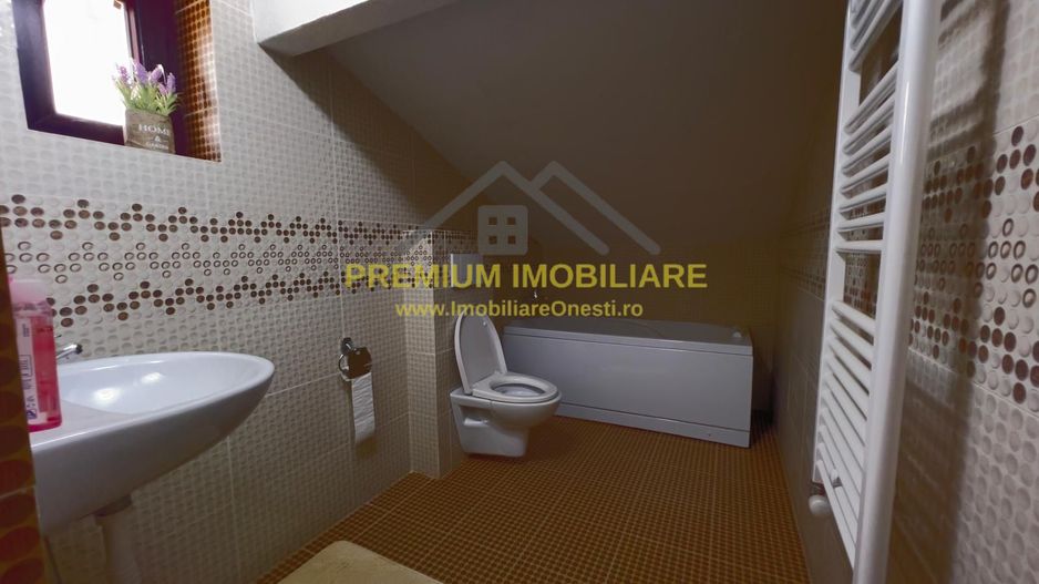 Vilă P+M cu teren de 4.200 mp + Garaj - Onești - Poză 33