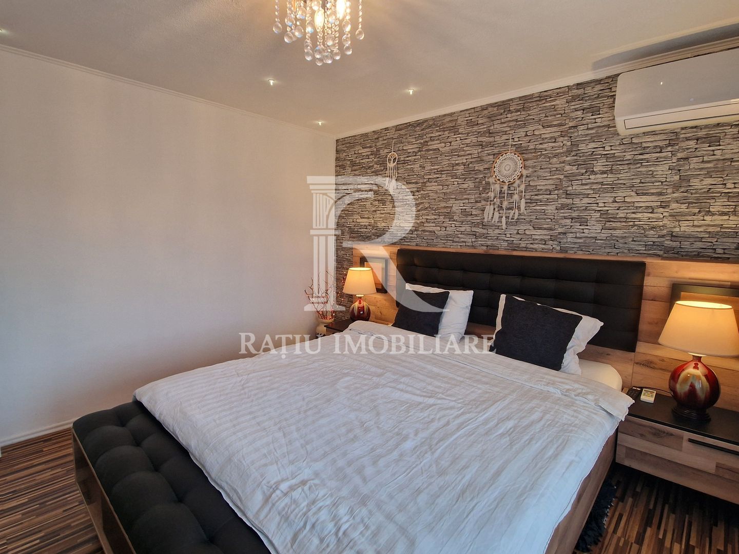 Apartament cu 3 camere | Ascensor | Rogerius | Oradea - Poză 6