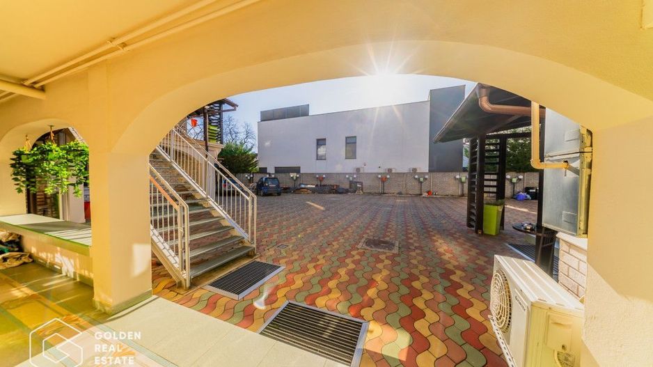 Vilă multifuncțională la cheie situată în Micalaca - Poză 28