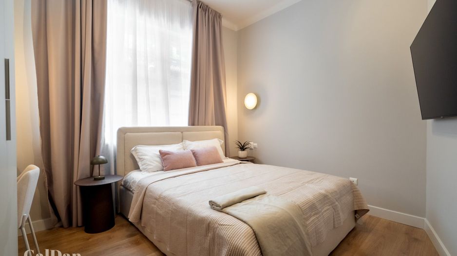 Apartament Premium cu 4 Camere | Ultracentral | GalDan Apartments - Poză 8
