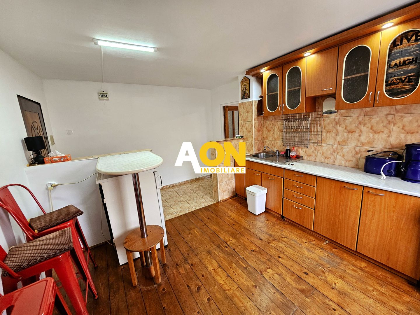 Apartament 2 camere, 52 mp, parter înalt, cu balcon, zona Cetate - Poză 2