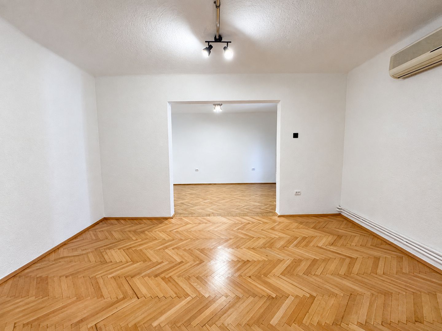 Spatiu de birouri in zona Domenii – 95 mp utili + garaj 30 mp - Poză 7