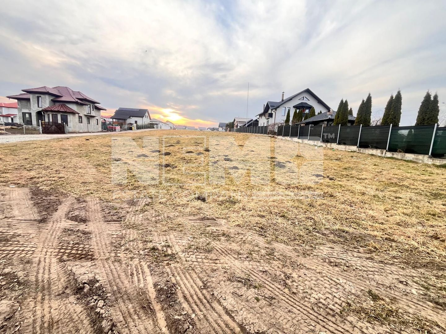 De vanzare I Teren Intravilan I Scheia/Suceava I 1663 Mp I 70 Euro/Mp - Poză 2