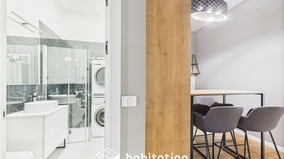 Elegant, finisaje premium, locație deosebita - 3 camere  în Bălcescu - Poză 13