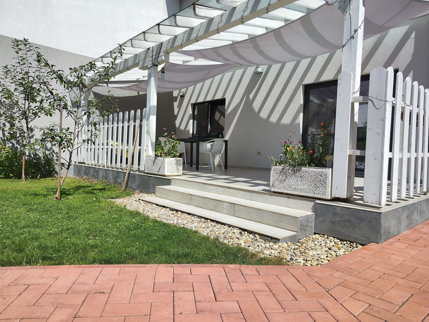 Duplex zona Pădurea Verde Dumbravita - Poză 1