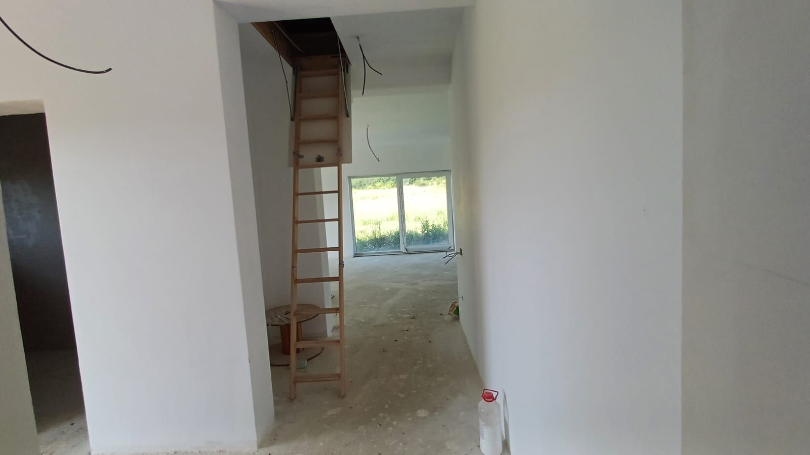 Casă individuală - Corunca-1460 mp teren - Poză 3