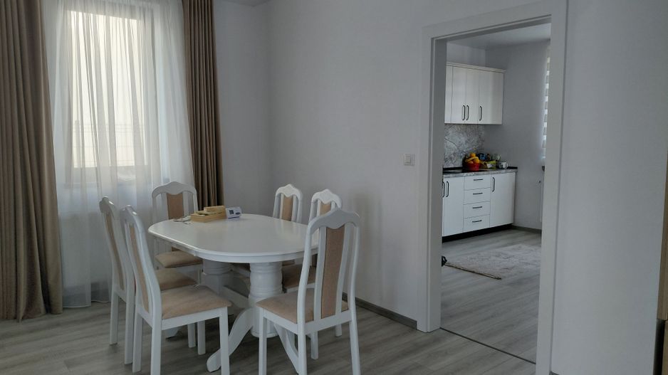 Casă modernă, P+1,complet mobilată, în complex privat – zona Metro - Poză 8