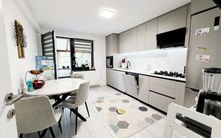 Casa moderna la cheie cu teren 485 mp Stefanesti - Poză 16