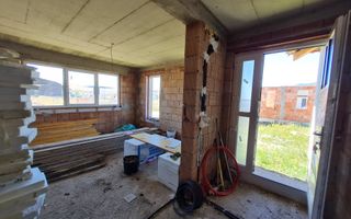 Casa 4 Camere, 130 mp, Teren 430 mp, Toate Utilitatile, Zona Micesti - Poză 4