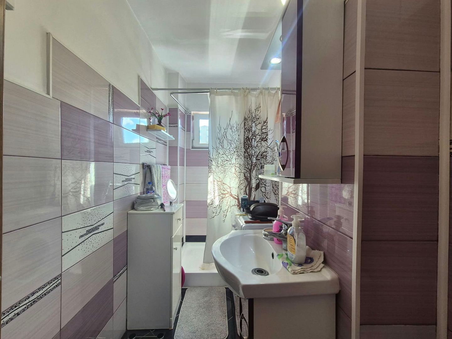Exclusivitate - Apartament pretabil locuit, toate facilitătile in apropiere - Poză 6