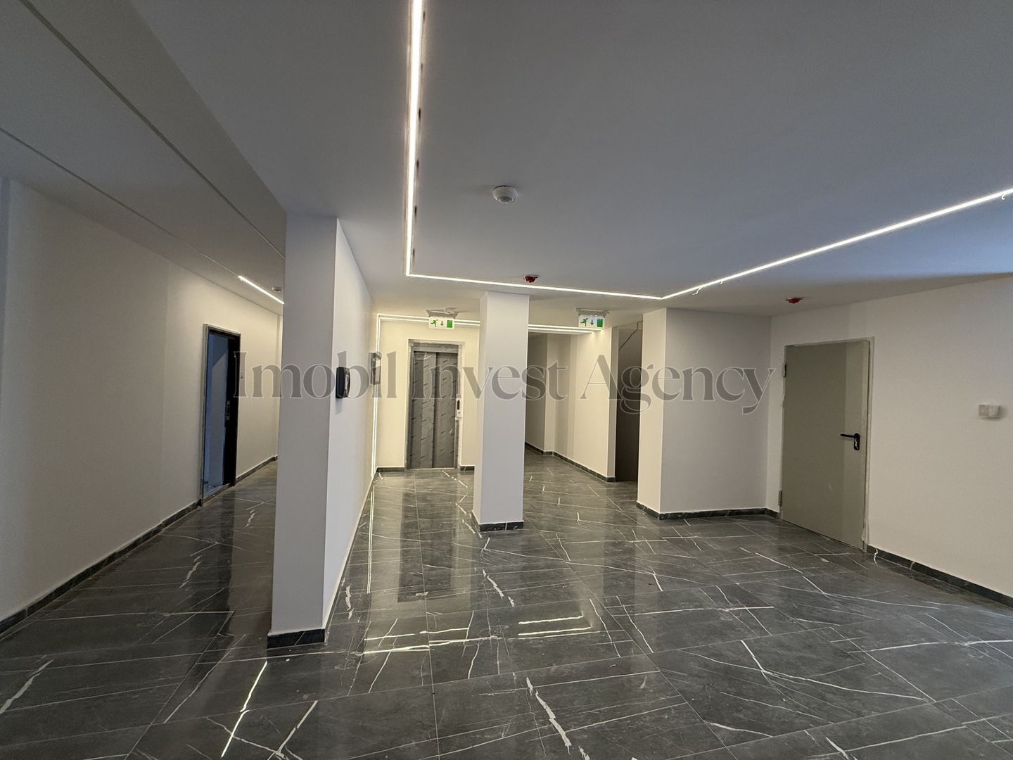 Apartament 3 camere de vanzare Pipera in bloc cu vedere la lac - Poză 23