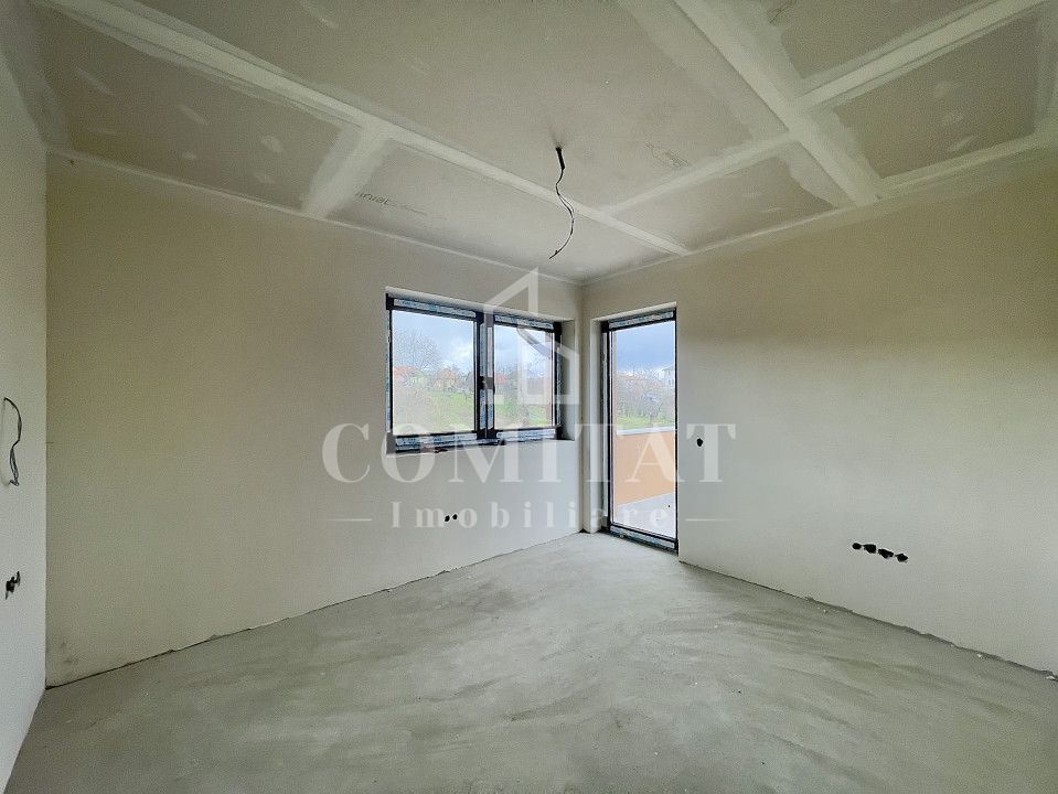 Casă cu 700 teren și garaj zona Scolii Feleacu - Poză 9