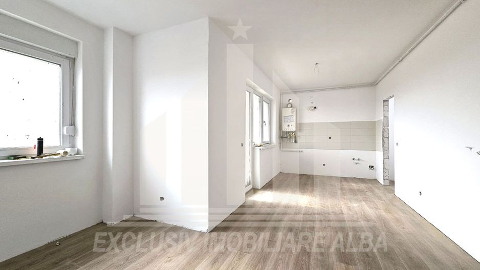 Apartament cu 2 camera decomandate, Alba-Micesti - Poză 1