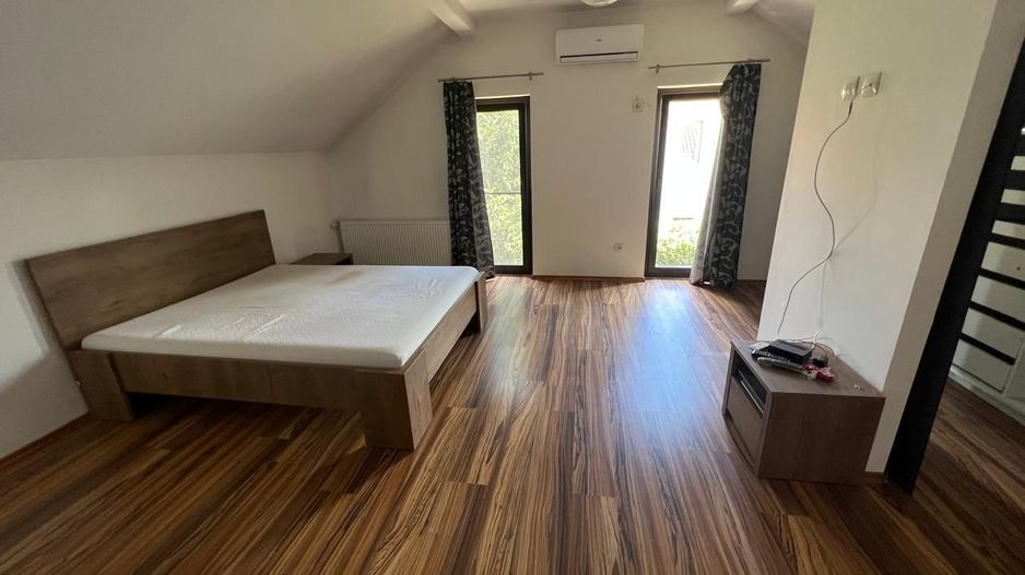 Vila de inchiriat in zona Ghiroda - Poză 20