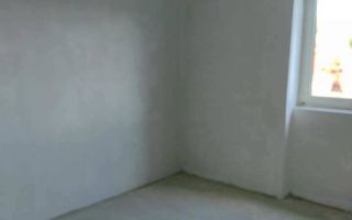 Casa 80 mp cu doua camere de vanzare in localitatea Pelisor - Poză 3