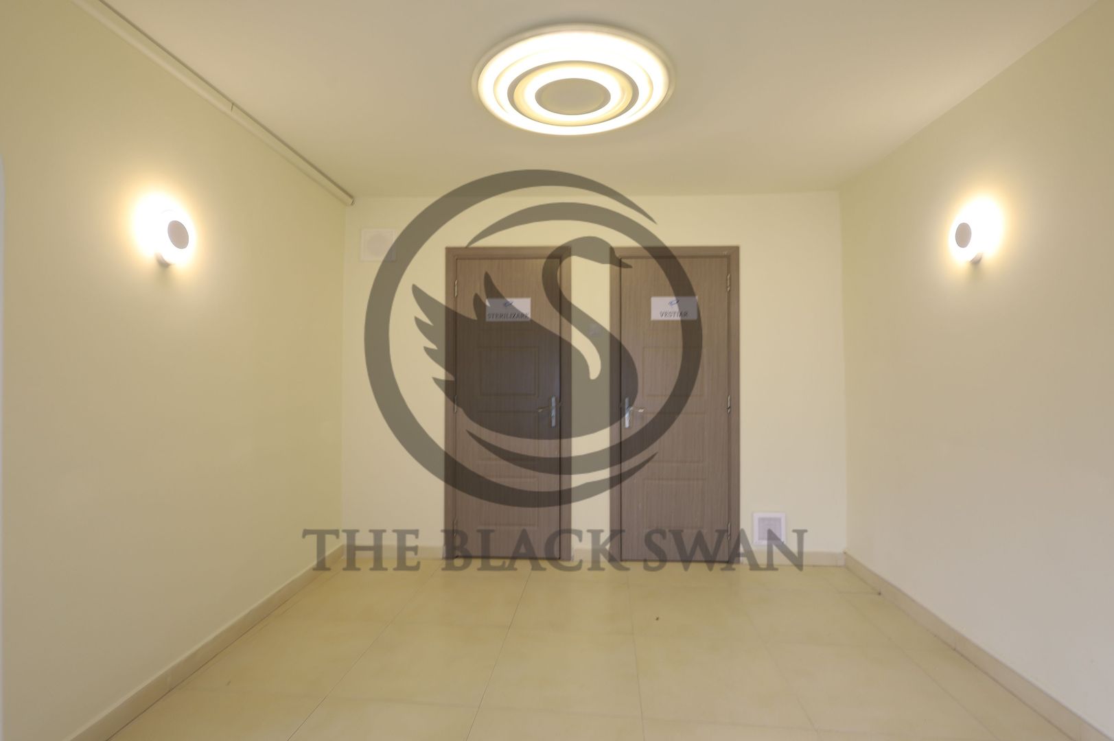 Casa de vanzare 12 camere | 2 constructii - Business, Rezidential | PH - Poză 1