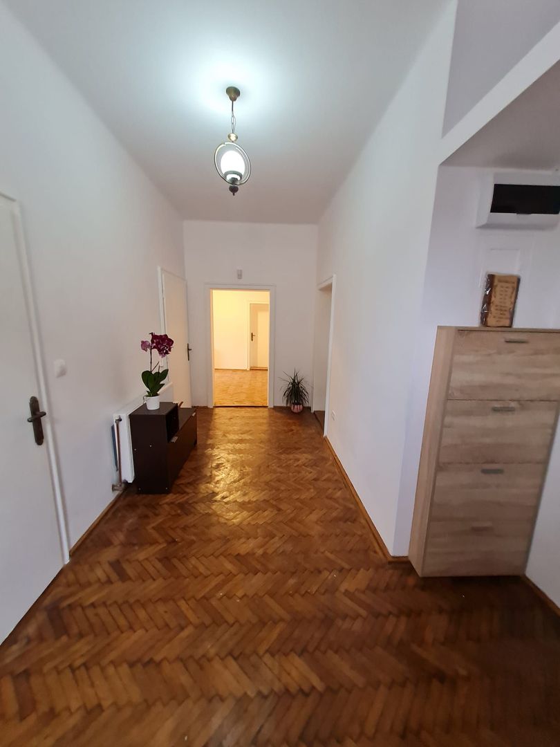 Vila individuala în complex - Poză 26