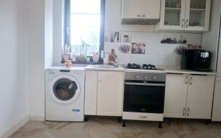 Casa moderna, complet mobilata si utilata, compartimentare excelenta - Poză 8